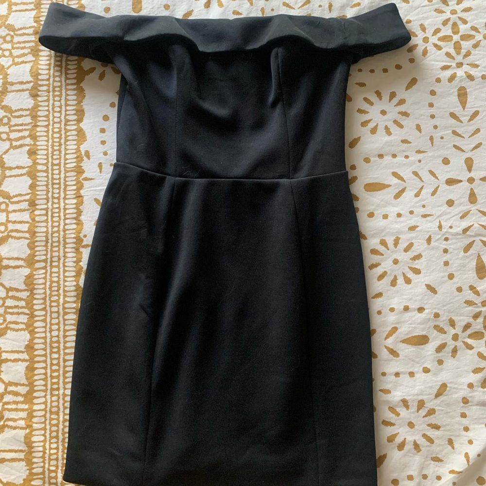 Kittenish dress